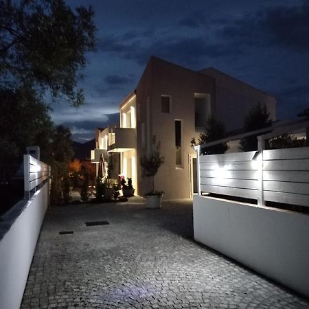 Villa Est ซาน เตโอโดโร ภายนอก รูปภาพ